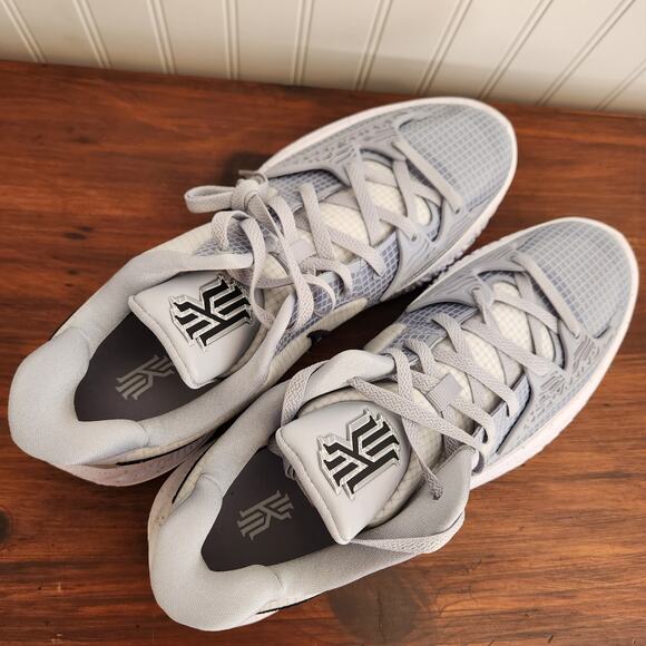 Nike Size 14.5M/16W Kyrie Low 4 TB Promo‎ Wolf Grey/Black New - Picture 8 of 13
